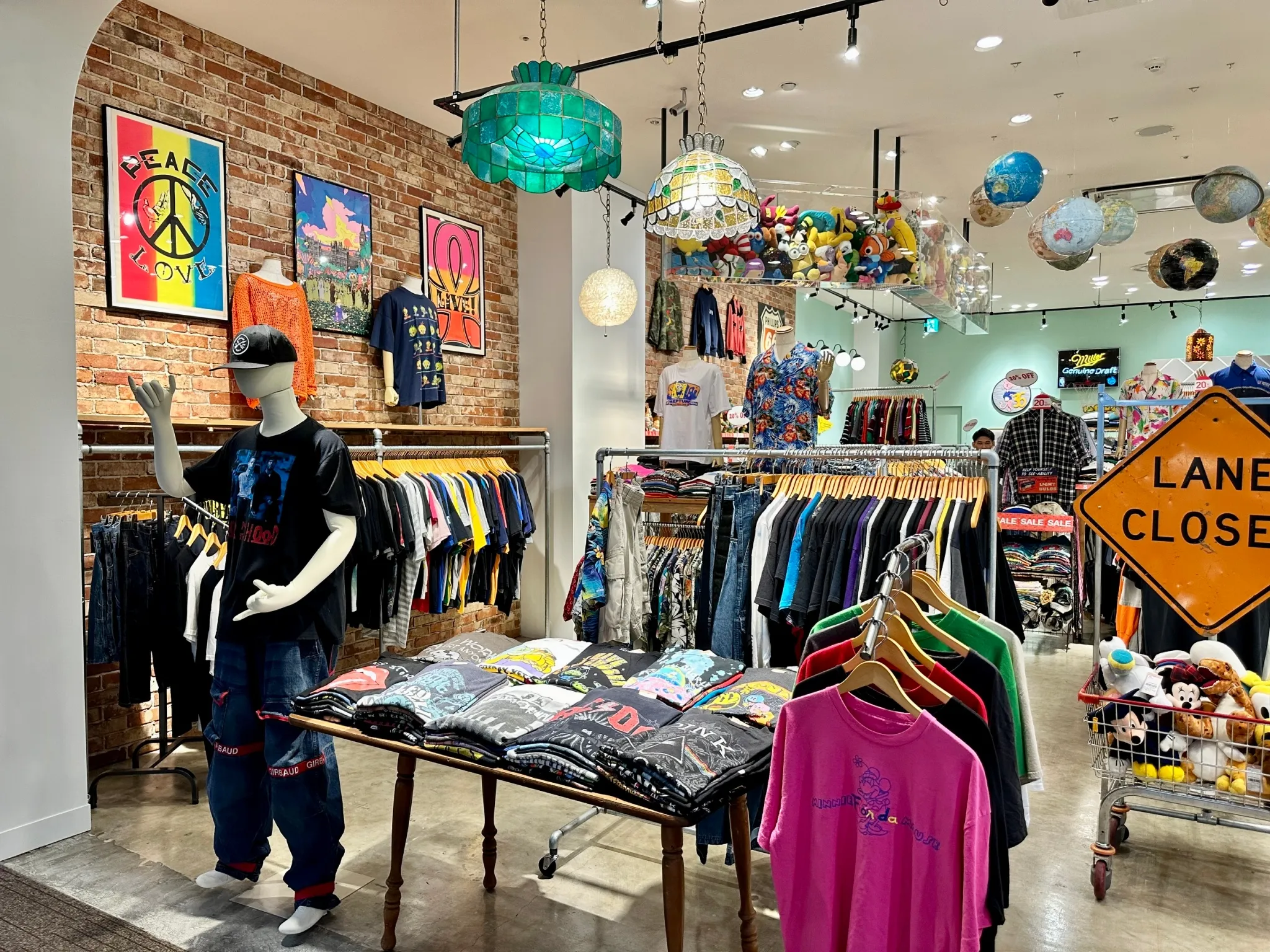 BINGOBONGO イオンモール沖縄ライカム店 - Image 9